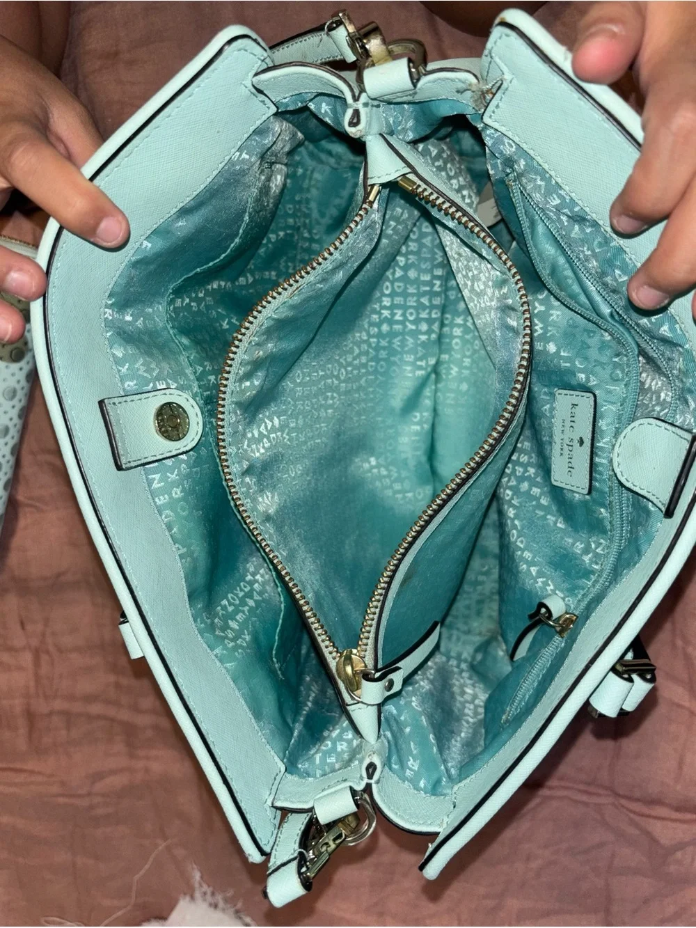 kate spade mint perforated tote with matching zip wallet